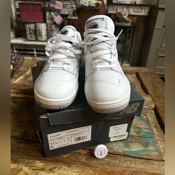 RARE Brand New Mens 11.5 New Balance 550’s - Picture 3 of 7